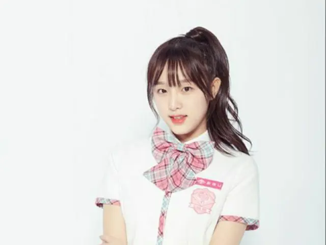 韓国Mnet「PRODUCE 48」からガールズグループ「IZONE」でデビューすることになったチェ・イェナを、実兄で俳優のチェ・ソンミンが全面的に応援した。（提供:OSEN）