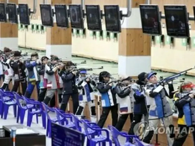 世界射撃選手権の女子１０メートルエアライフル＝３日、昌原（聯合ニュース）