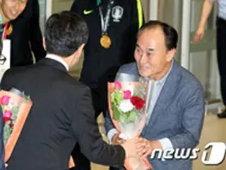 アジア大会”金メダル”韓国サッカーのキム・ハクボム監督、2020東京五輪まで続投へ