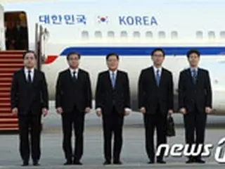 特使団、専用機で平壌に出発…今月中開催の南北首脳会談について論議＝韓国