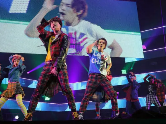 「SUPER JUNIOR-D ＆ E 」が9月7日と8日、パシフィコ横浜国立大ホールで、3年5か月ぶりの日本単独コンサートを開催した。（提供:OSEN）