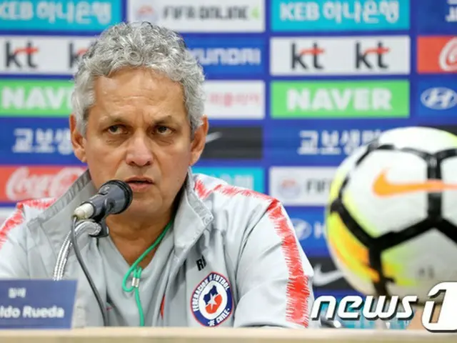 ＜サッカー＞韓国にスコアレスドローのチリ代表監督 「対等だった」