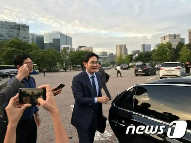 ＜平壌会談＞李在鎔サムスン電子副会長ら、午前7時に北へ向けて出発