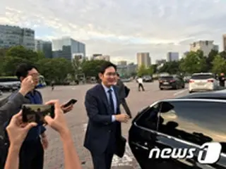＜平壌会談＞李在鎔サムスン電子副会長ら、午前7時に北へ向けて出発