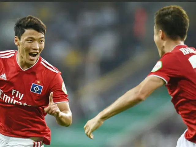 ＜サッカー＞ファン・ヒチャン、ハンブルガー移籍後2試合目でデビューゴール（提供:OSEN）