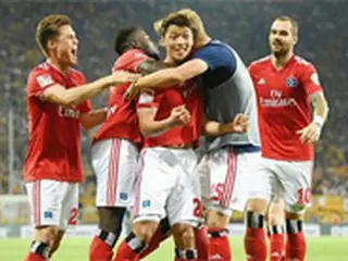 ＜サッカー＞“ハンブルガー移籍後初ゴール”ファン・ヒチャン、「完ぺきな出発」