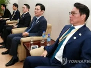 韓国財界人　北朝鮮で育苗場を視察＝山林分野の協力に弾みか