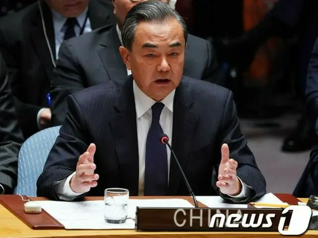 中国外相 「北朝鮮制裁、外交的努力と並行されるべき」(提供:news1）
