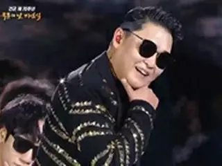 PSYは祝賀公演、テギョン（2PM）は試演、シワン（ZE:A）は司会で国軍の日記念行事に参加