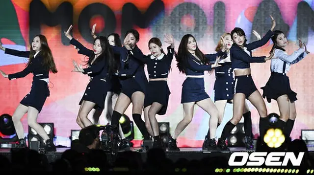 「MOMOLAND」の「BBoom BBoom」、世界で最も視聴されたK-POPダンス動画1位に