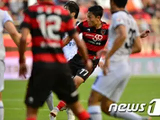 ＜サッカー＞韓国代表の“新入り”イ・ジンヒョン（浦項）、Kリーグ31RでMVPに…二重の喜び