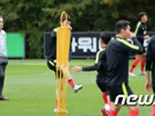 ベント監督率いるサッカー韓国代表、20分のみ練習公開