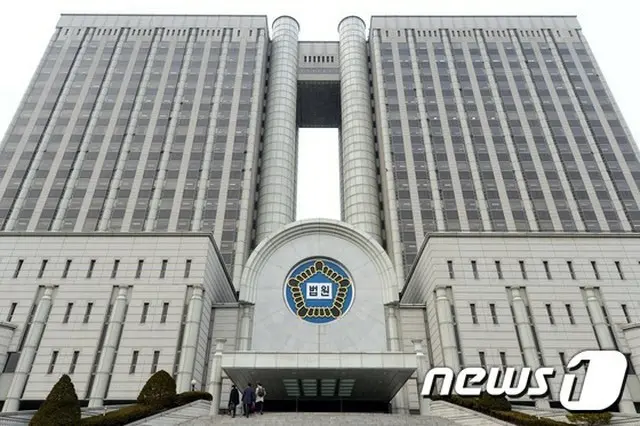 アジア大会代表選手選抜不正とスカウト費名目詐取などの容疑で裁判にかけられた元ボウリング韓国代表監督が控訴審でも執行猶予を言い渡された。（提供:news1）