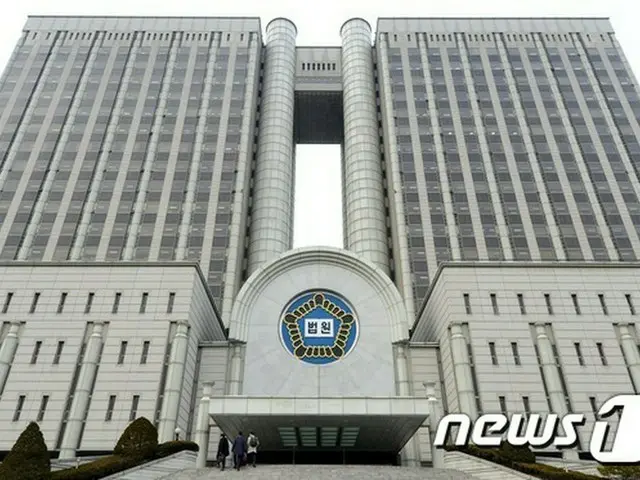 アジア大会代表選手選抜不正とスカウト費名目詐取などの容疑で裁判にかけられた元ボウリング韓国代表監督が控訴審でも執行猶予を言い渡された。（提供:news1）
