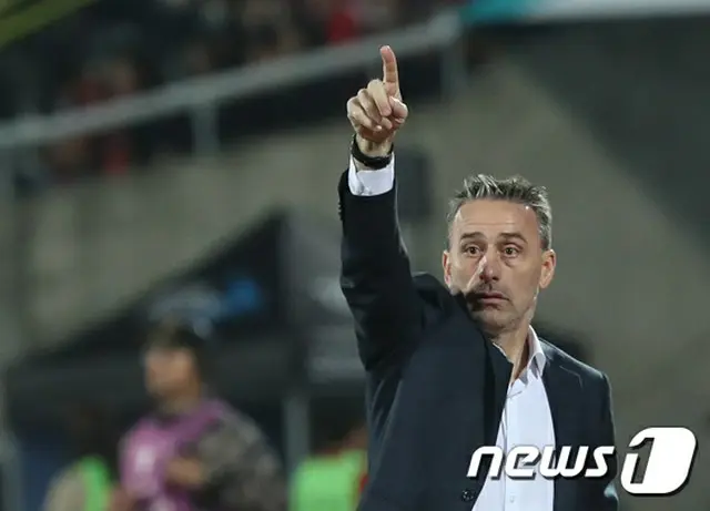 ＜サッカー＞パナマ戦2-0からの2-2引き分け…韓国代表ベント監督「サッカーとはこういうもの」