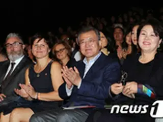 文大統領、夫人と共に「朝鮮半島の平和を祈る特別ミサ」へ出席＝バチカン市国