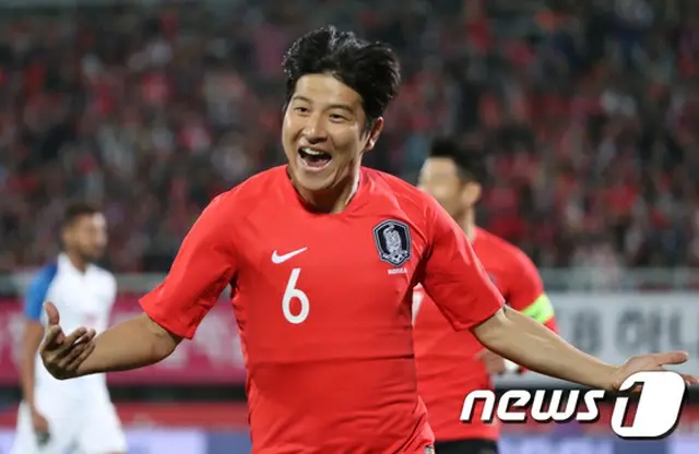 ＜サッカー＞過去Jで活躍のパク・チュホ、3人目の”韓国代表最年長”Aマッチデビューゴール＝31歳237日
