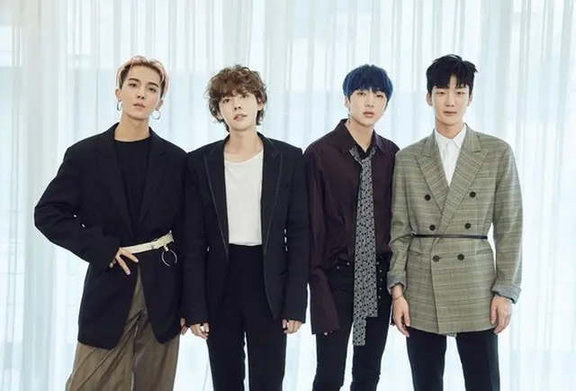 【公式】YG、「WINNER」公演中に「iKON」の映像流し謝罪…「プログラマーの不注意と誤ったファイル管理」