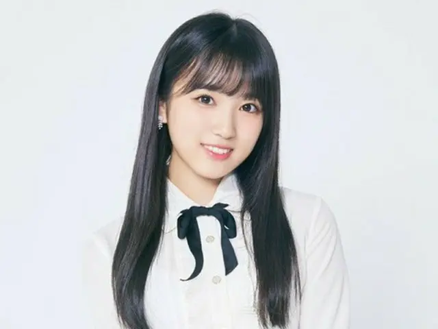 ついに韓国デビューを果たした日韓プロジェクトガールズグループ「IZ*ONE」。中でも、日本のアイドルグループ「HKT48」より選抜された矢吹奈子の見違えるようなビジュアルに注目が集まっている。（写真提供:OSEN）