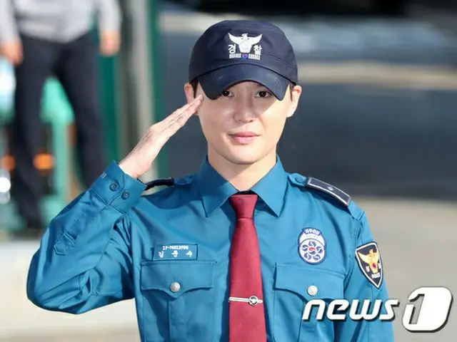 韓国男性グループ「JYJ」のキム・ジュンス（31）が21か月間の義務警察服務を終えて、除隊した。（提供:news1）