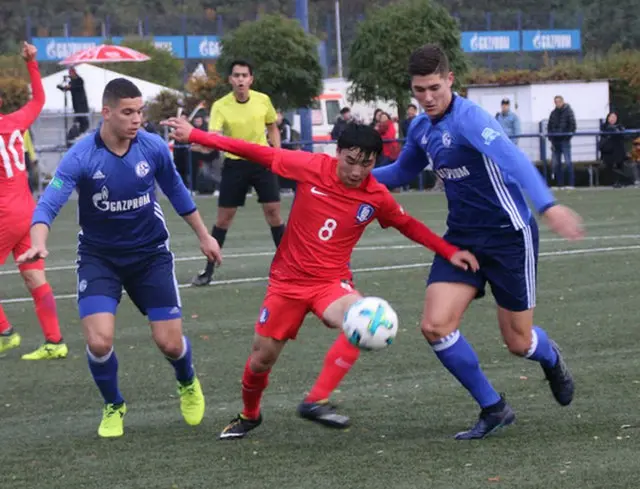 サッカーU-17韓国代表チーム、ドイツ遠征でレバークーゼンなどと親善試合（提供:OSEN）