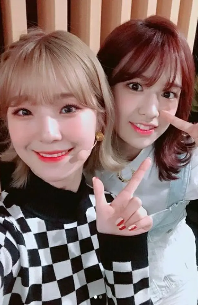 韓国ガールズグループ「fromis_9」のペク・ジホンと「IZ*ONE」のアン・ユジンが同じ高校に進学することになった。（写真提供:OSEN）