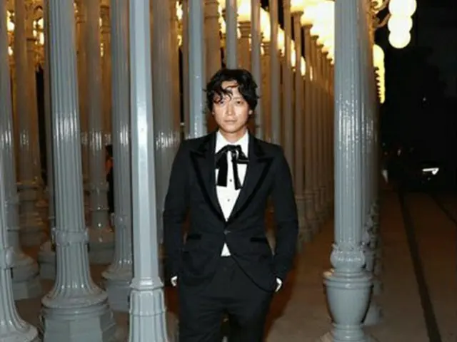 韓国俳優カン・ドンウォンの近況写真が公開され、話題を呼んでいる。（写真提供:OSEN）