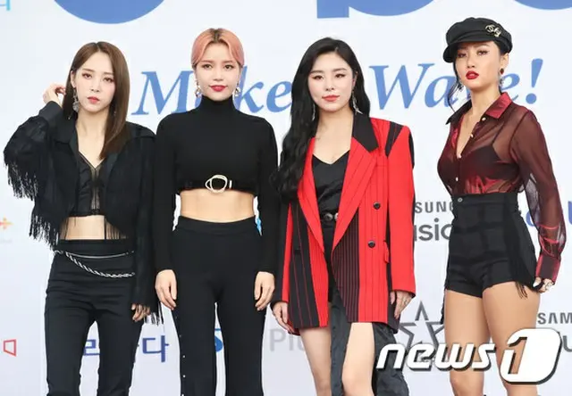 「MAMAMOO」、ファン投票でコンサート延期を決定（画像:news1）