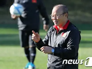 ＜サッカー＞ベトナム代表パク・ハンソ監督「新チームを選択できる機会が出来てもベトナムを選ぶ」