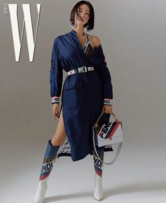 マガジン「W KOREA」11月号が、韓国女優コ・ジュンヒのグラビアを公開した。（写真提供:OSEN）