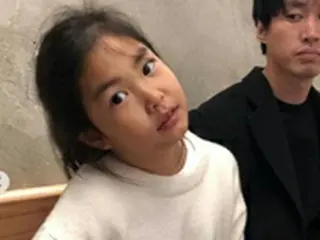 【トピック】TABLO＆カン・ヘジョン夫婦の愛娘ハルちゃん、近況写真公開でびっくり!?