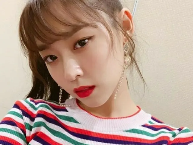 韓国ガールズグループ「AOA」メンバーのソリョンが前髪を切って、さらに可愛くなった。（写真提供:OSEN）