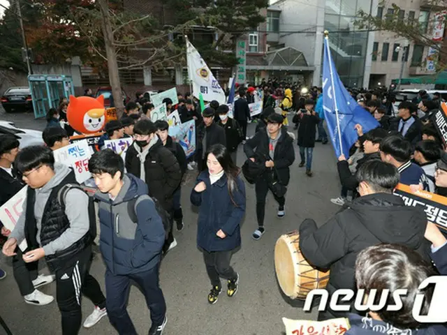 韓国版センター試験、今年の受験者数は53万220人…「生活と倫理」「地球科学I」が最多数＝韓国