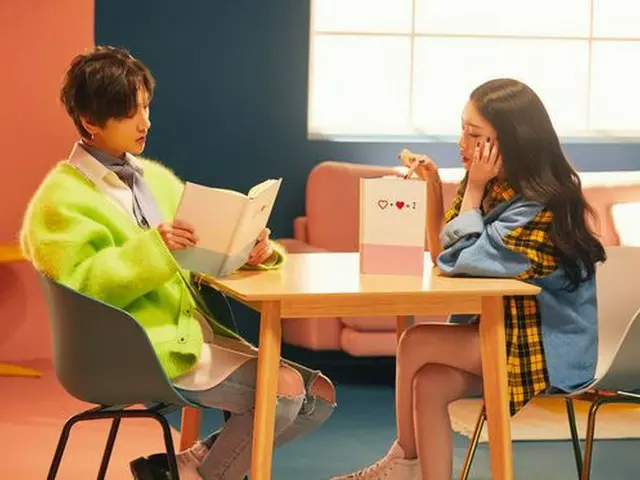 韓国アイドルグループ「SUPER JUNIOR」イェソンと女性ソロ歌手チョンハが、今年の冬最もホットなコラボレーションを予告した。（提供:news1）