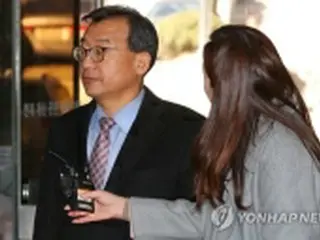 セウォル号沈没事故報道に介入　韓国前大統領側近に執行猶予判決