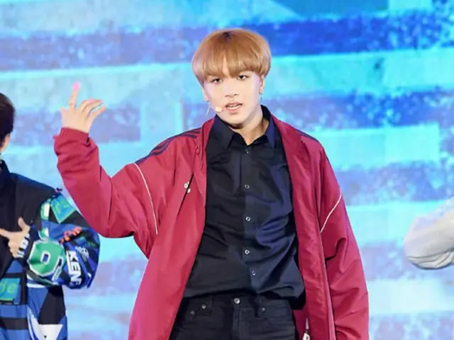 韓国ボーイズグループ「NCT」メンバーのヘチャンが公演準備中に負傷し、年末のスケジュールに参加できなくなった。（提供:OSEN）