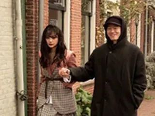 女優ユン・スンア、夫キム・ムヨルの手をギュっと握って歩く幸せショット公開