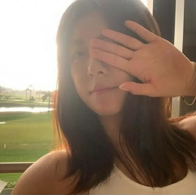 韓国女優ハ・ジウォンが、欠点のないスッピンで変わらぬ美貌を見せた。（写真提供:OSEN）