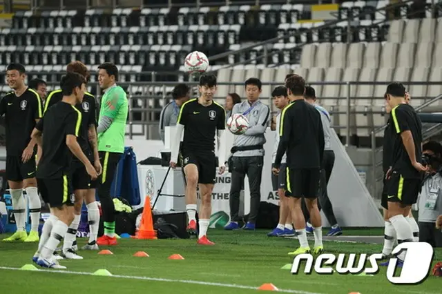 ＜アジア杯2019＞ソン・フンミン－キ・ソンヨン合流の韓国代表、22人体制でトレーニング