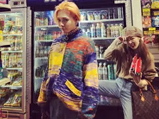 ヒョナ＆イドン、ショッピングデートの様子をSNSで公開