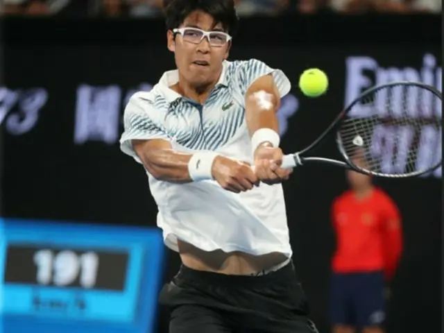 ＜男子テニス＞チョン・ヒョン、55位エルベールに敗れ全豪オープン2回戦敗退（提供:news1）