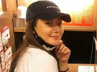 【トピック】女優キム・ヒソン、日本旅行で“読書室”のようなラーメン店での写真を公開