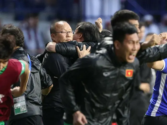 ＜アジア杯2019＞韓国人監督パク・ハンソ氏率いるベトナム代表、PKの末ヨルダン下し8強進出