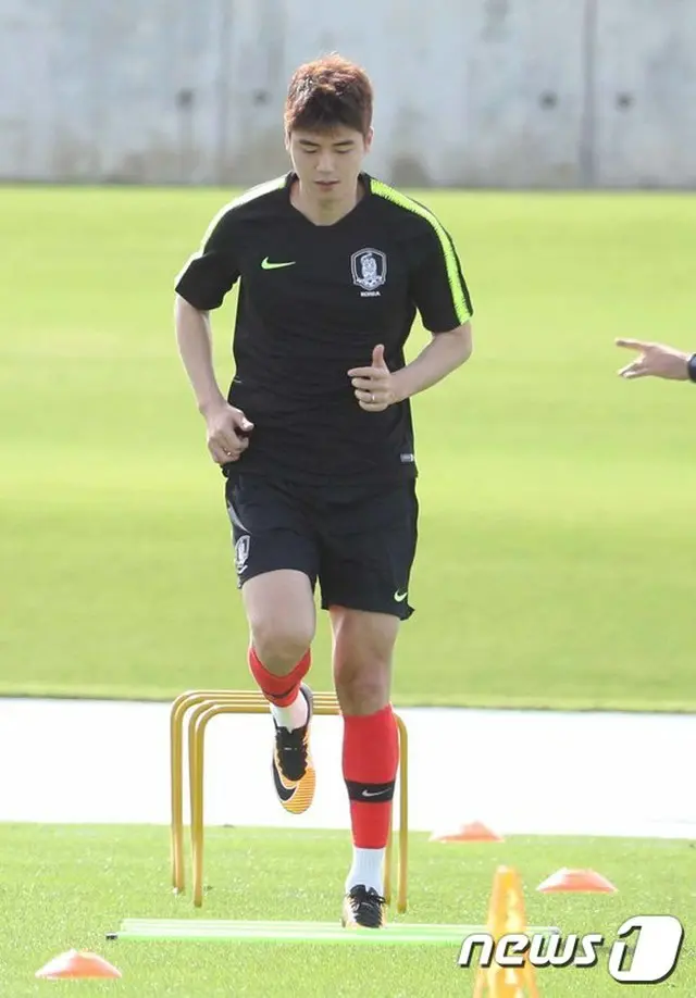 ＜アジア杯2019＞負傷悪化のキ・ソンヨン、所属チーム復帰へ＝16強は韓国代表22人体制で