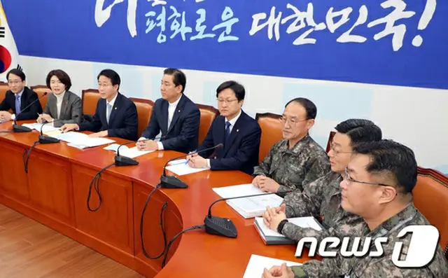 韓国合同参謀本部、哨戒機低空飛行に「積極対応を準備」