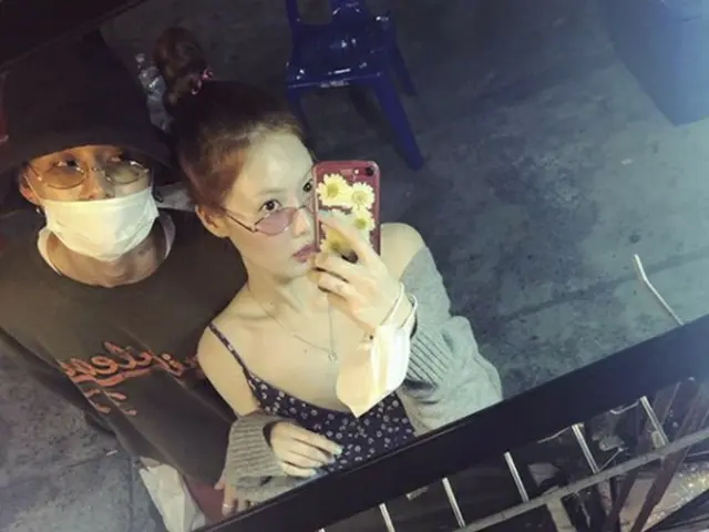 ヒョナ＆イドン、タイ旅行を満喫中… リアルカップルのリアル旅行を”中継”（画像:OSEN）