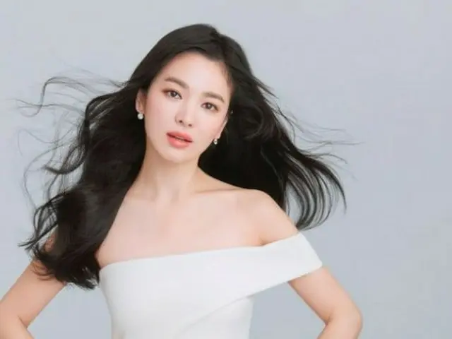 女優ソン・ヘギョ、再びロングヘア復活… ヘアスタイルに関係なく”女神”（画像:ソン・ヘギョ Instagram）