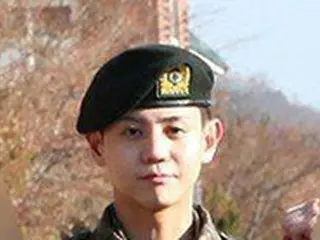 【トピック】「Highlight」ヤン・ヨソプ、訓練所での近況写真を公開