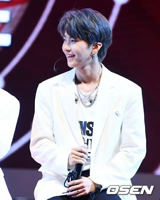 「THE BOYZ」ファル、4日に父親が死去…メンバーらもファルを慰労（提供:OSEN）