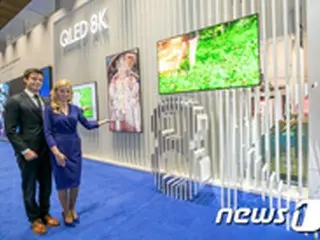 サムスン電子、商業用ディスプレイ市場にQLED 8K時代を築く＝韓国